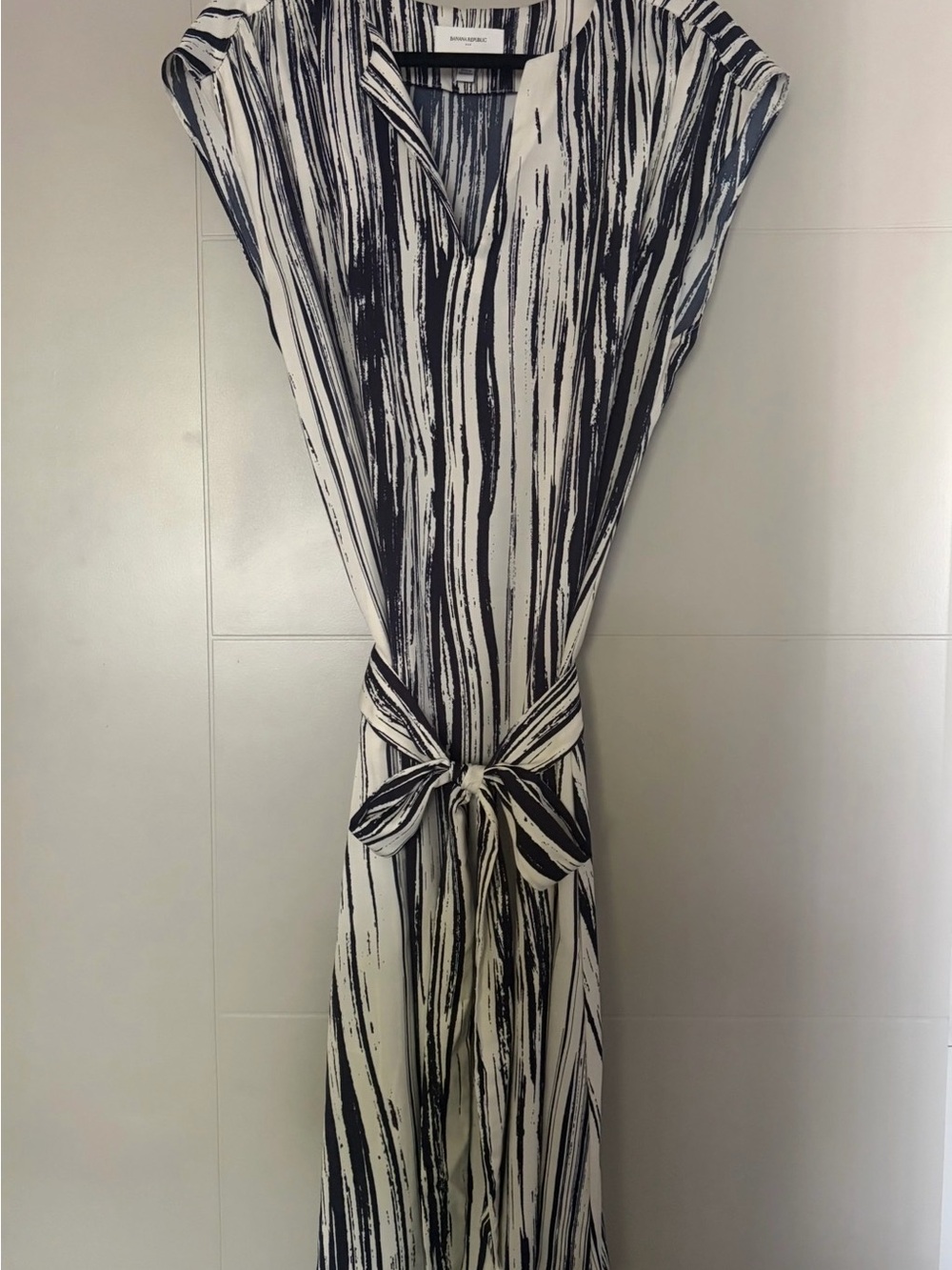 Banana Republic Sleeveless Black and Cream Stripe Midi Dress - Picture 2 of 5